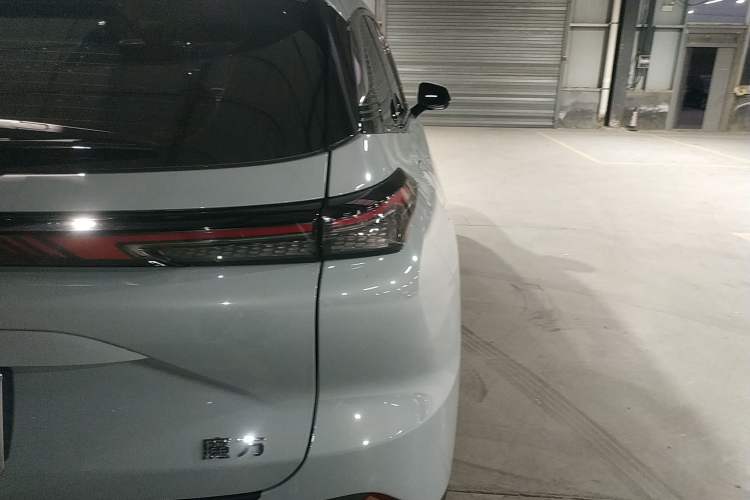 Used BAIC Rubik 2023 1.5T DCT Youth Edition Right Rear Taillight