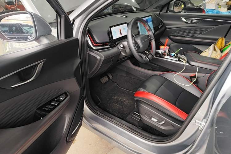 Used BAIC Rubik 2023 1.5T DCT Golden Edition Driver Seat