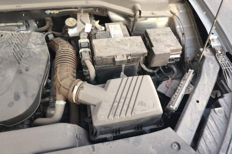 Used BAIC Rubik 2023 1.5T DCT Golden Edition Engine Bay Left