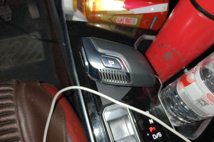 Used BAIC Rubik 2023 1.5T DCT Youth Edition Gear Lever