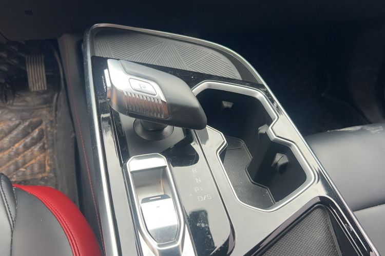 Used BAIC Rubik 2023 1.5T DCT Youth Edition Gear Lever