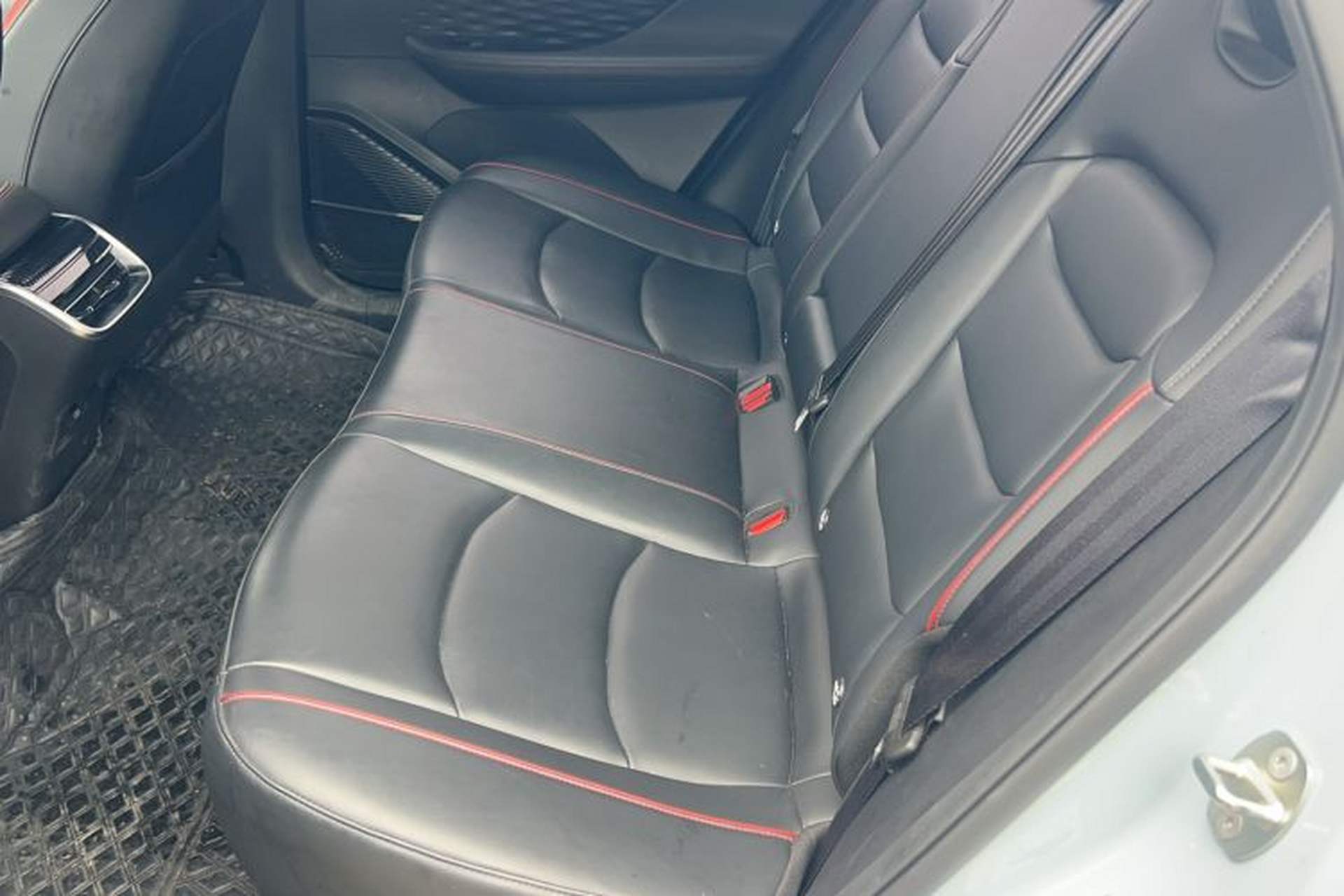 Used BAIC Rubik 2023 1.5T DCT Youth Edition Interior 2
