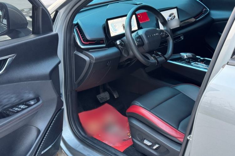 Used BAIC Rubik 2023 1.5T DCT Youth Edition Interior 4