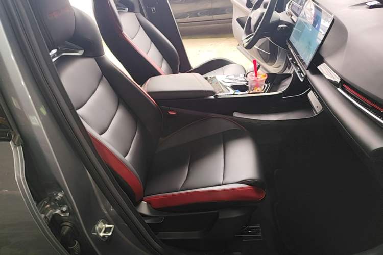 Used BAIC Rubik 2023 1.5T DCT Golden Edition Right Front Seat