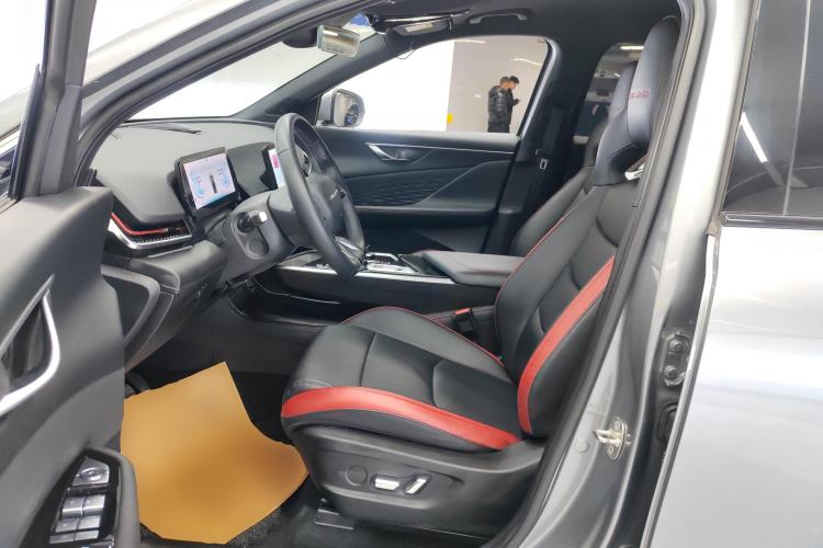 Used BAIC Rubik 2023 1.5T DCT Youth Edition Left Front Seat