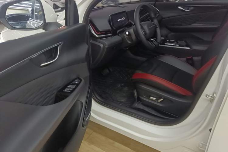 Used BAIC Rubik 2023 1.5T DCT Youth Edition Driver Seat