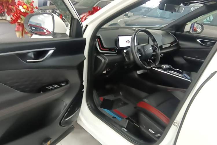 Used BAIC Rubik 2023 1.5T DCT Youth Edition Driver Seat