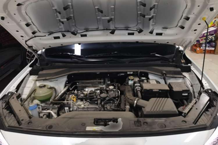 Used BAIC Rubik 2023 1.5T DCT Youth Edition Engine Bay