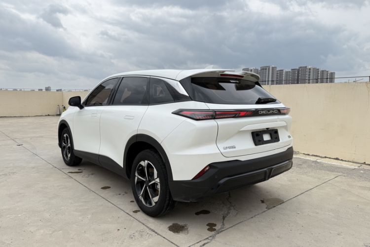 Used BAIC Rubik 2023 1.5T DCT Youth Edition Exterior 4