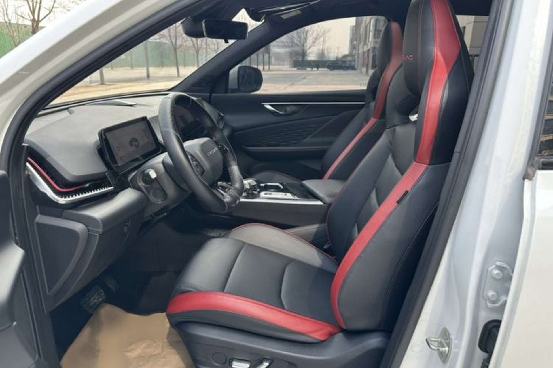 Used BAIC Rubik 2023 1.5T DCT Golden Edition Interior 2