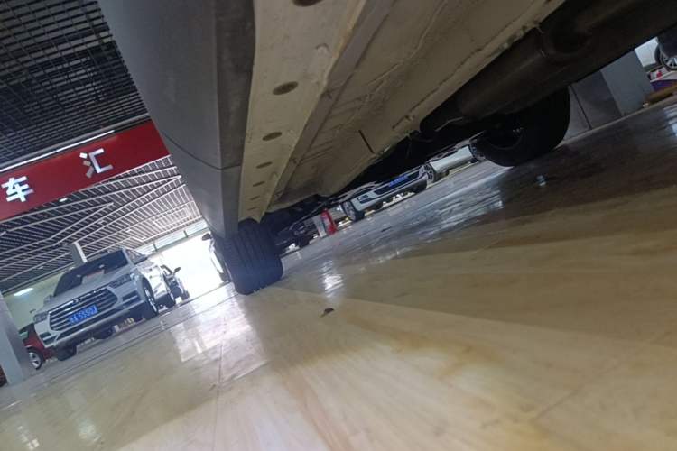 Used BAIC Rubik 2023 1.5T DCT Youth Edition Left Side Sill