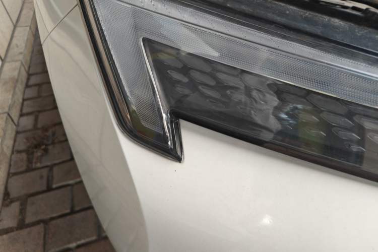Used BAIC Rubik 2023 1.5T DCT Youth Edition Right Front Headlight