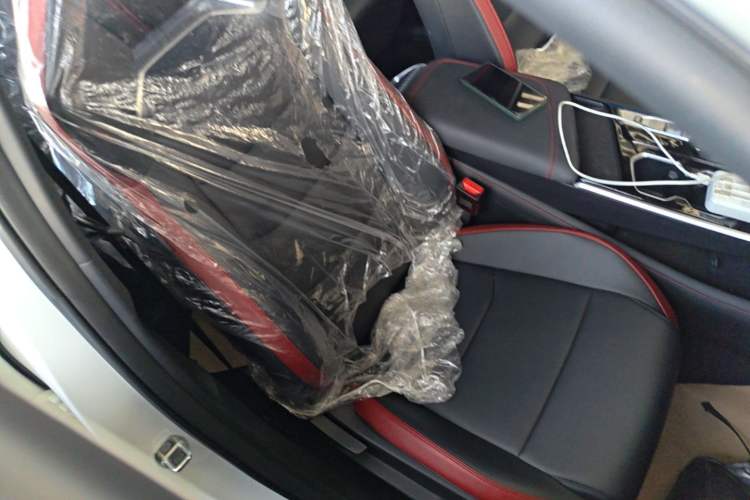 Used BAIC Rubik 2023 1.5T DCT Golden Edition Right Front Seat