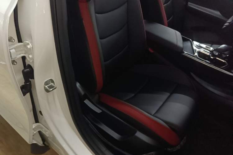 Used BAIC Rubik 2023 1.5T DCT Youth Edition Right Front Seat