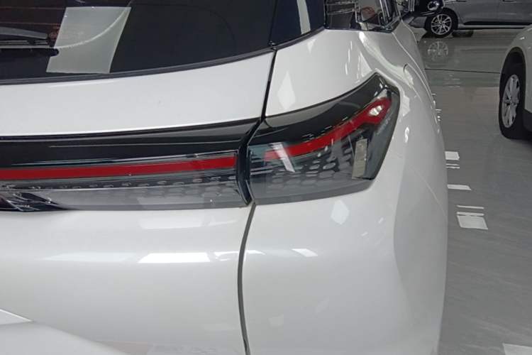 Used BAIC Rubik 2023 1.5T DCT Youth Edition Right Rear Taillight