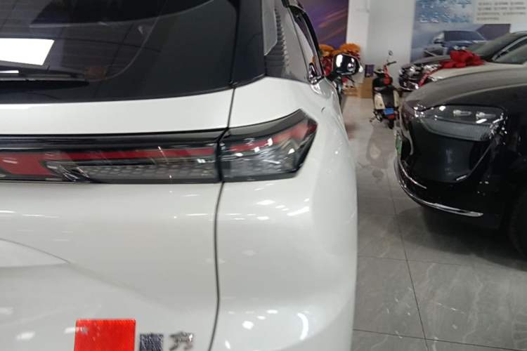 Used BAIC Rubik 2023 1.5T DCT Youth Edition Right Rear Taillight
