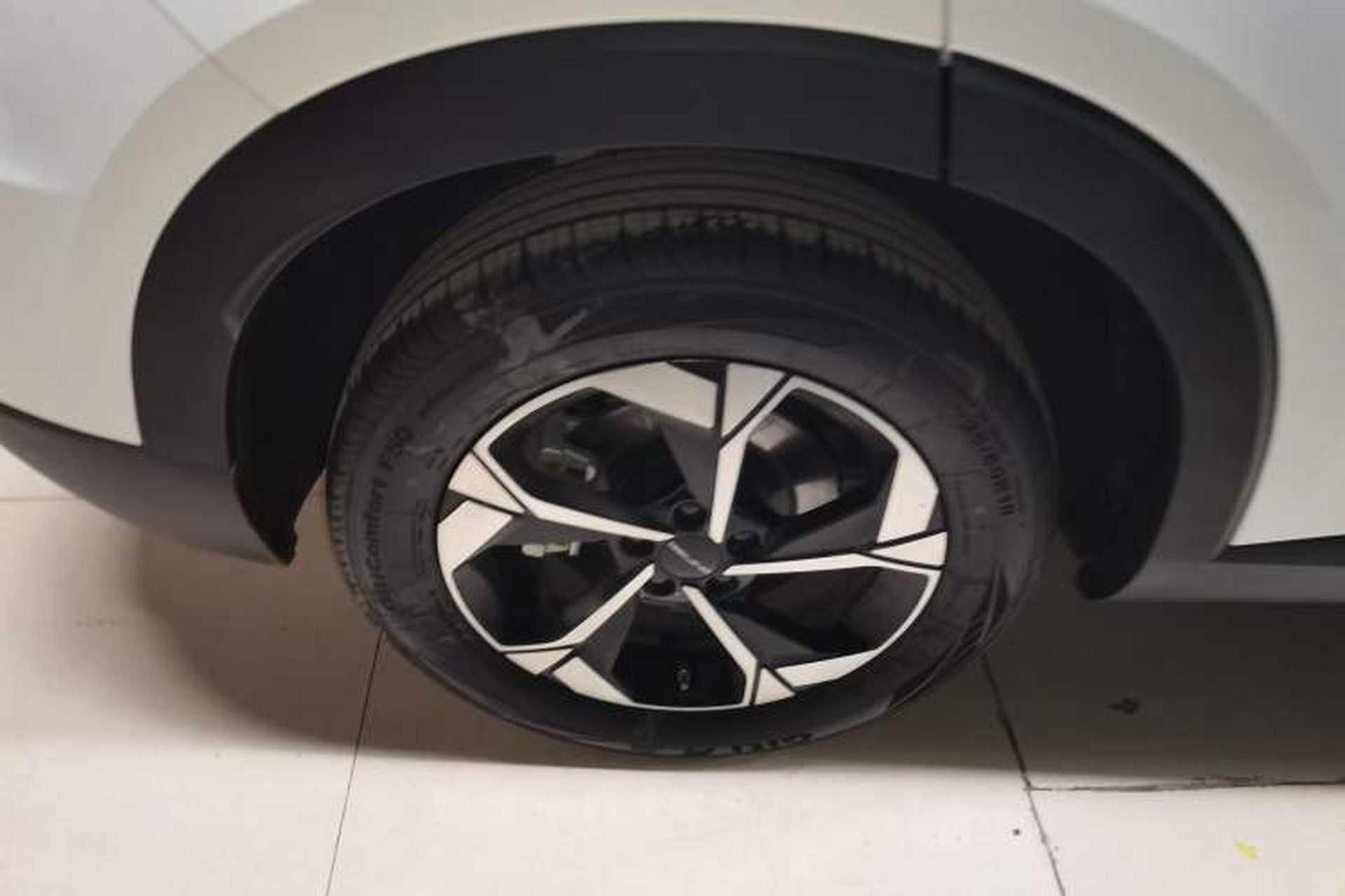 Used BAIC Rubik 2023 1.5T DCT Youth Edition Right Rear Wheel Hub