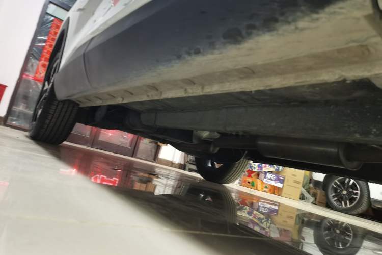 Used BAIC Rubik 2023 1.5T DCT Youth Edition Right Side Sill