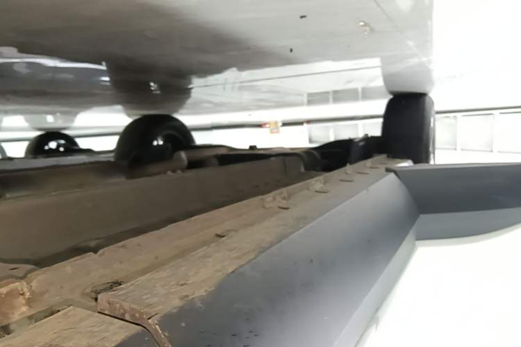 Used BAIC Rubik 2023 1.5T DCT Youth Edition Right Side Sill