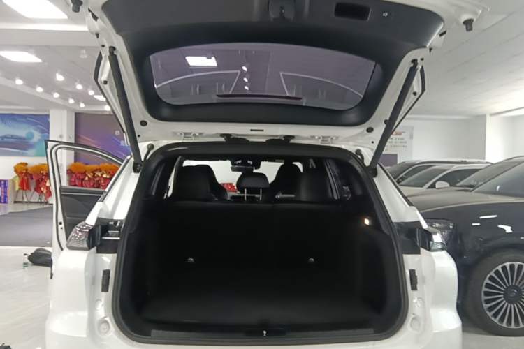 Used BAIC Rubik 2023 1.5T DCT Youth Edition Trunk