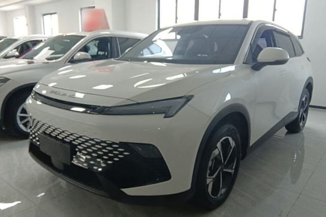 BAIC Rubik 2023 1.5T DCT Youth Edition usado