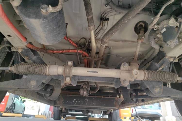 Used BAIC Ruixiang Boteng V2 EV 2022 Enclosed Van Standard Type Henan Lithium Battery Chassis Front