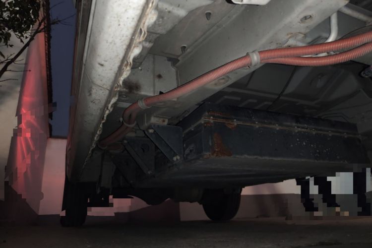 Used BAIC Ruixiang Boteng V2 EV 2022 Enclosed Van Standard Type Henan Lithium Battery Chassis Front Right
