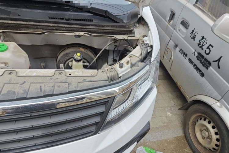 Used BAIC Ruixiang Boteng V2 EV 2022 Enclosed Van Standard Type Henan Lithium Battery Engine Bay Left