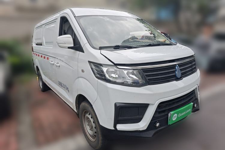 Used BAIC Ruixiang Boteng V2 EV 2022 Enclosed Van Standard Type Henan Lithium Battery Front Right 45 Deg