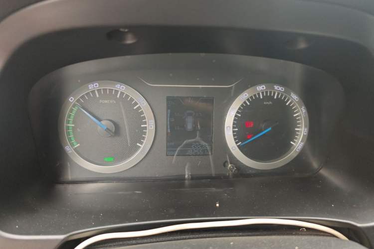 Used BAIC Ruixiang Boteng V2 EV 2022 Enclosed Van Standard Type Henan Lithium Battery Instrument Cluster