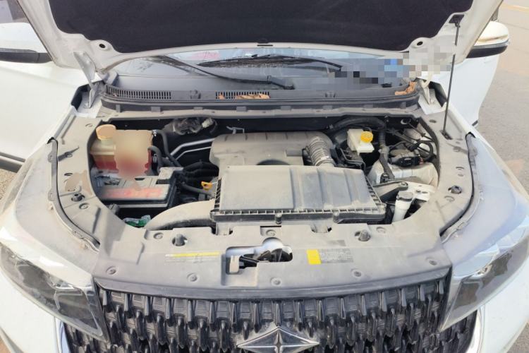 Used BAIC Ruixiang X3 2022 1.5L Manual Luxury Version 7 Seats Engine Bay