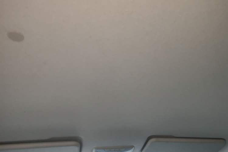 Used BAIC Ruixiang X3 2022 1.5L Manual Base Version 5 Seats Headliner