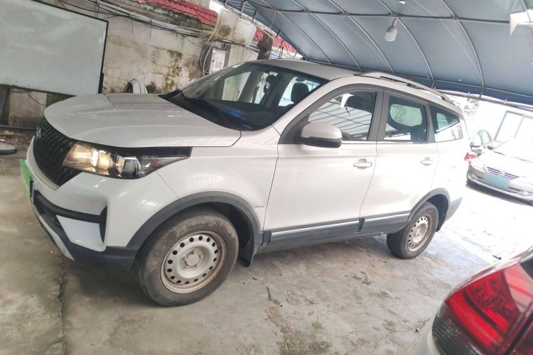 Used BAIC Ruixiang X3 2022 1.5L Manual Base Version 5 Seats Left Side