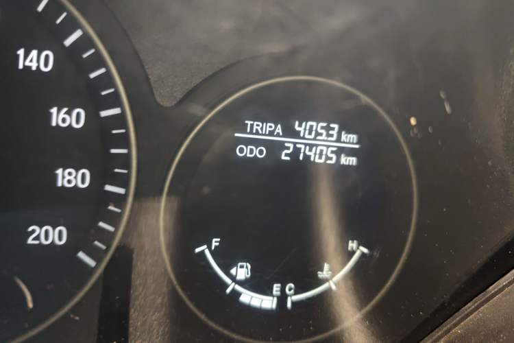 Used BAIC Ruixiang X3 2022 1.5L Manual Base Version 5 Seats Odometer Close Up