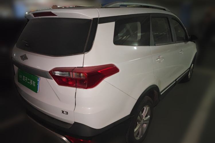 Used BAIC Ruixiang X3 2022 1.5L Manual Luxury Version 7 Seats Rear Right 45 Deg