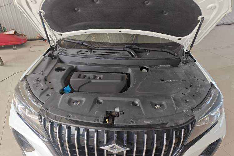 Used BAIC Ruixiang X5 2021 1.5T Automatic Elite Version 5 Seats Engine Bay