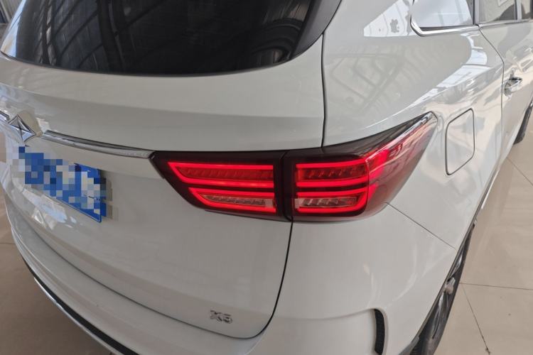 Used BAIC Ruixiang X5 2021 1.5T Automatic Elite Version 5 Seats Exterior 2