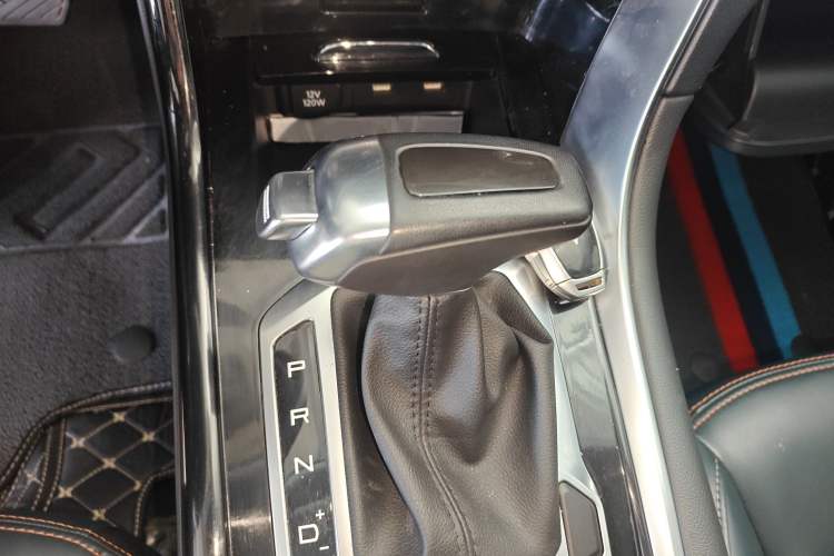 Used BAIC Ruixiang X5 2021 1.5T Automatic Elite Version 5 Seats Gear Lever