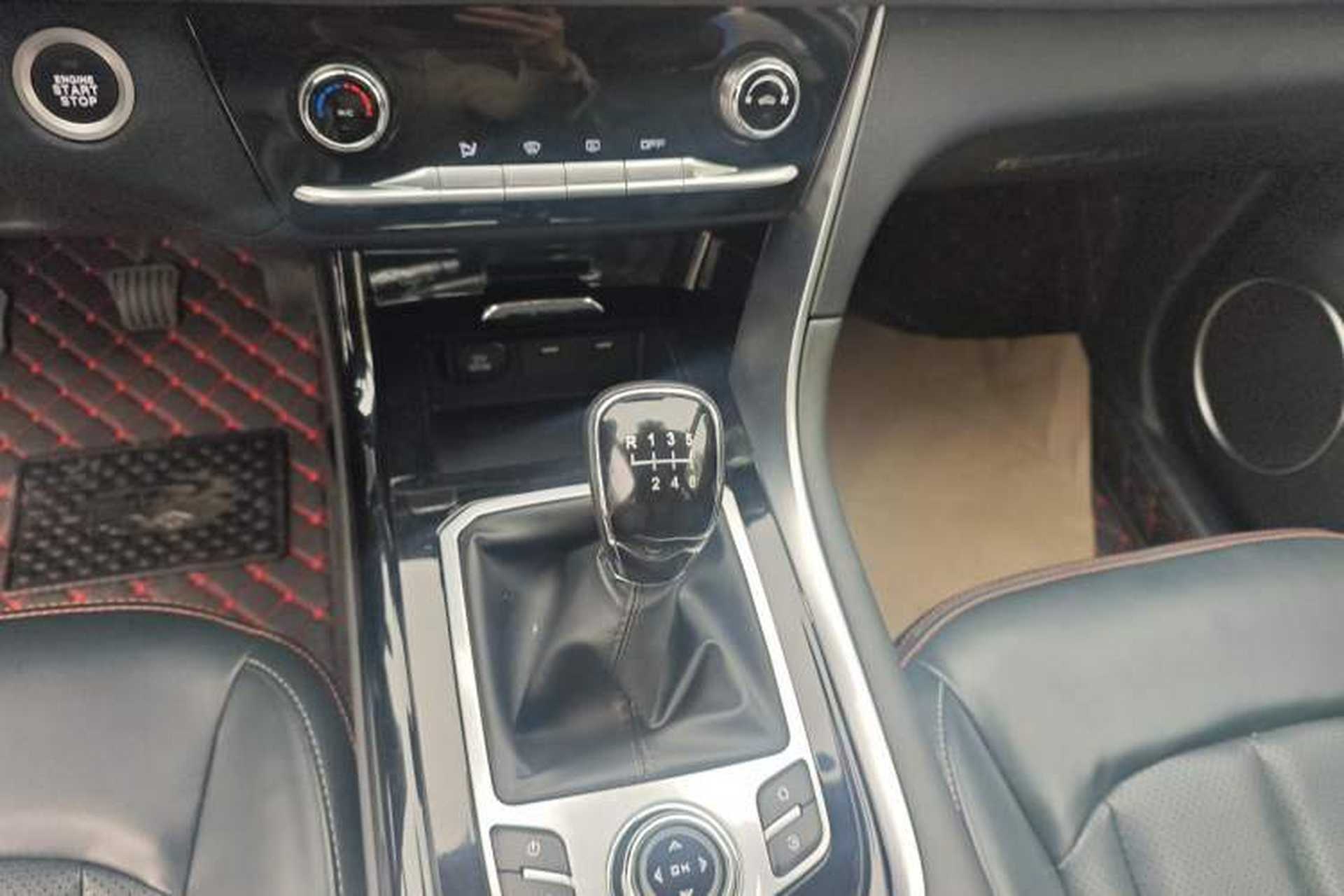 Used BAIC Ruixiang X5 2021 1.5T Manual Elite Version 5 Seats Gear Lever