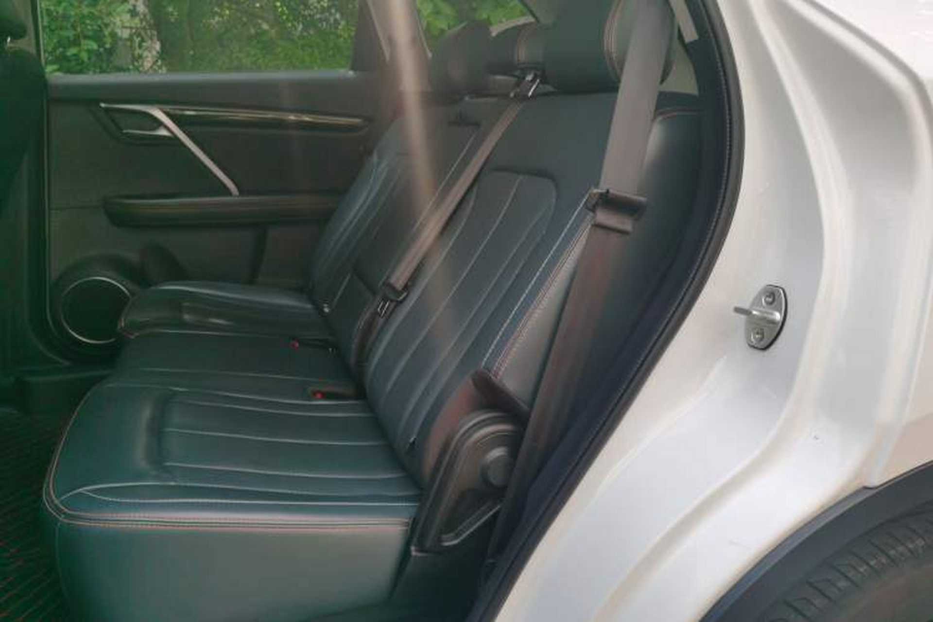 Used BAIC Ruixiang X5 2021 1.5T Manual Elite Version 5 Seats Left Rear Seat