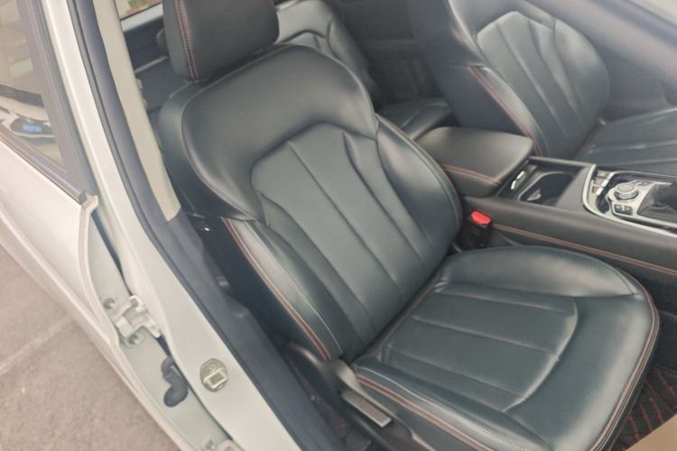 Used BAIC Ruixiang X5 2021 1.5T Manual Elite Version 5 Seats Right Front Seat