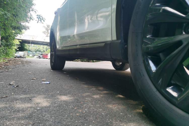 Used BAIC Ruixiang X5 2021 1.5T Manual Elite Version 5 Seats Right Side Sill