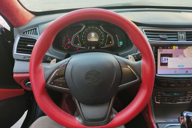 Used BAIC Senova CC 2015 1.8T automatic comfort version Steering Wheel