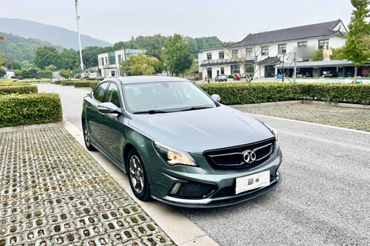 Used BAIC Senova CC 2015 1.8T Automatic Elite Edition Exterior 2