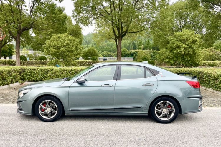 Used BAIC Senova CC 2015 1.8T Automatic Elite Edition Exterior 6