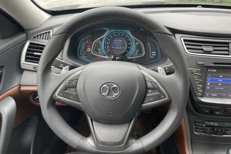 Used BAIC Senova CC 2015 1.8T Automatic Elite Edition Steering Wheel