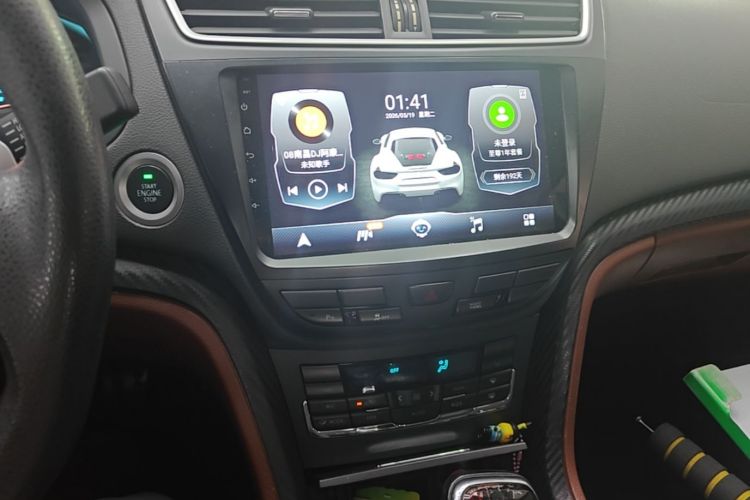 Used BAIC Senova CC 2015 1.8T Automatic Elite Edition Audio And AC Panel