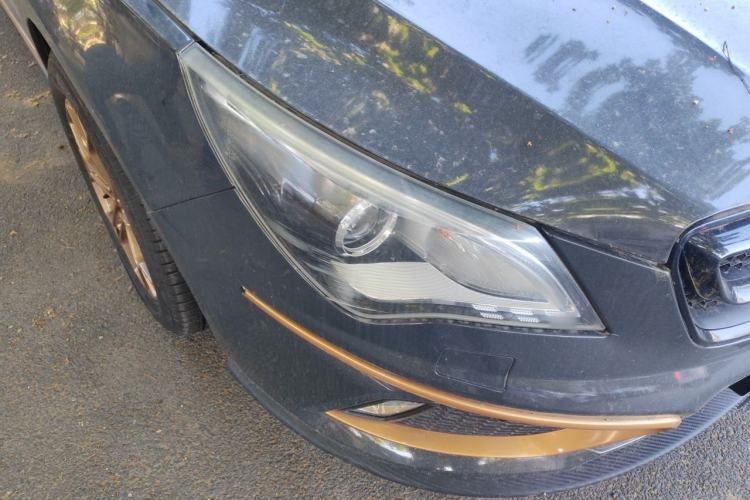 Used BAIC Senova CC 2015 1.8T Automatic Elite Edition Right Front Headlight