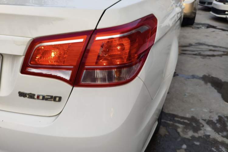 Used BAIC Senova D20 2015 Sedan 1.5L Automatic Lotte Edition Exterior 1