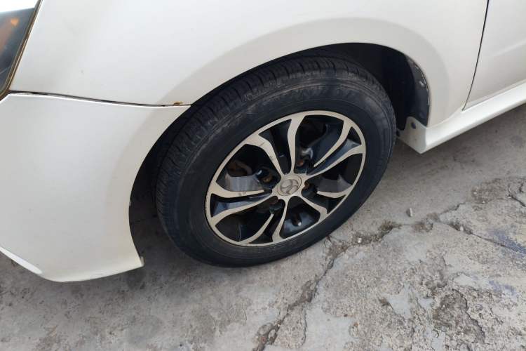 Used BAIC Senova D20 2015 Sedan 1.5L Automatic Lotte Edition Exterior 2